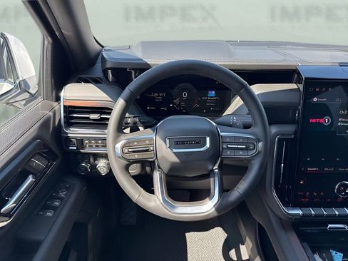 New 2026 GMC Yukon XL Denali AWD/4WD image 16