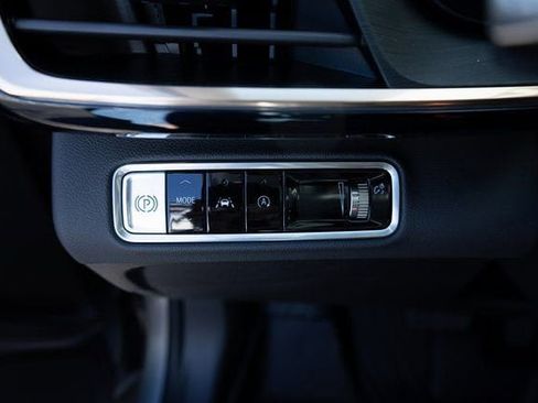 New 2026 Buick Envision Avenir image 16