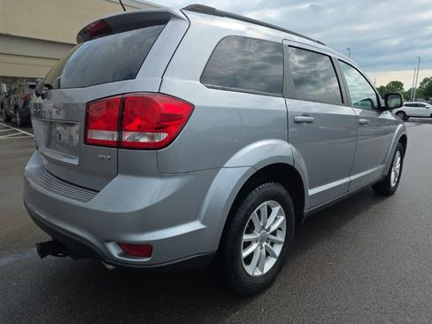 Used 2017 Dodge Journey SXT w/ Comfort/Convenience Group AWD/4WD image 5