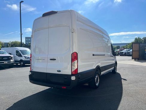 Used 2025 Ford Transit 250 148 High Roof Extended RWD image 7