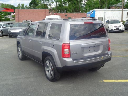 Used 2016 Jeep Patriot High Altitude AWD/4WD image 4