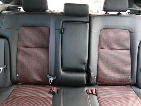 Used 2026 Nissan Kicks SR w/ Cold Weather Package image 27