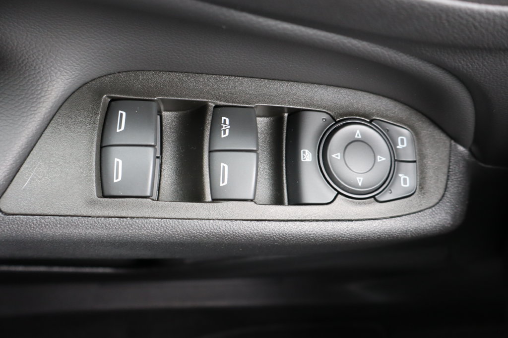 Used 2023 Chevrolet Equinox LT FWD image 25