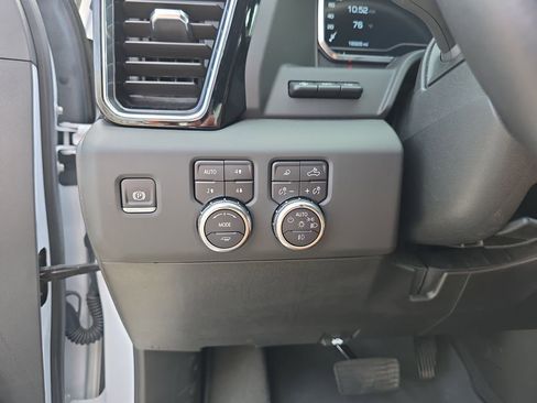 Used 2025 GMC Sierra 2500 Denali Ultimate AWD/4WD image 22