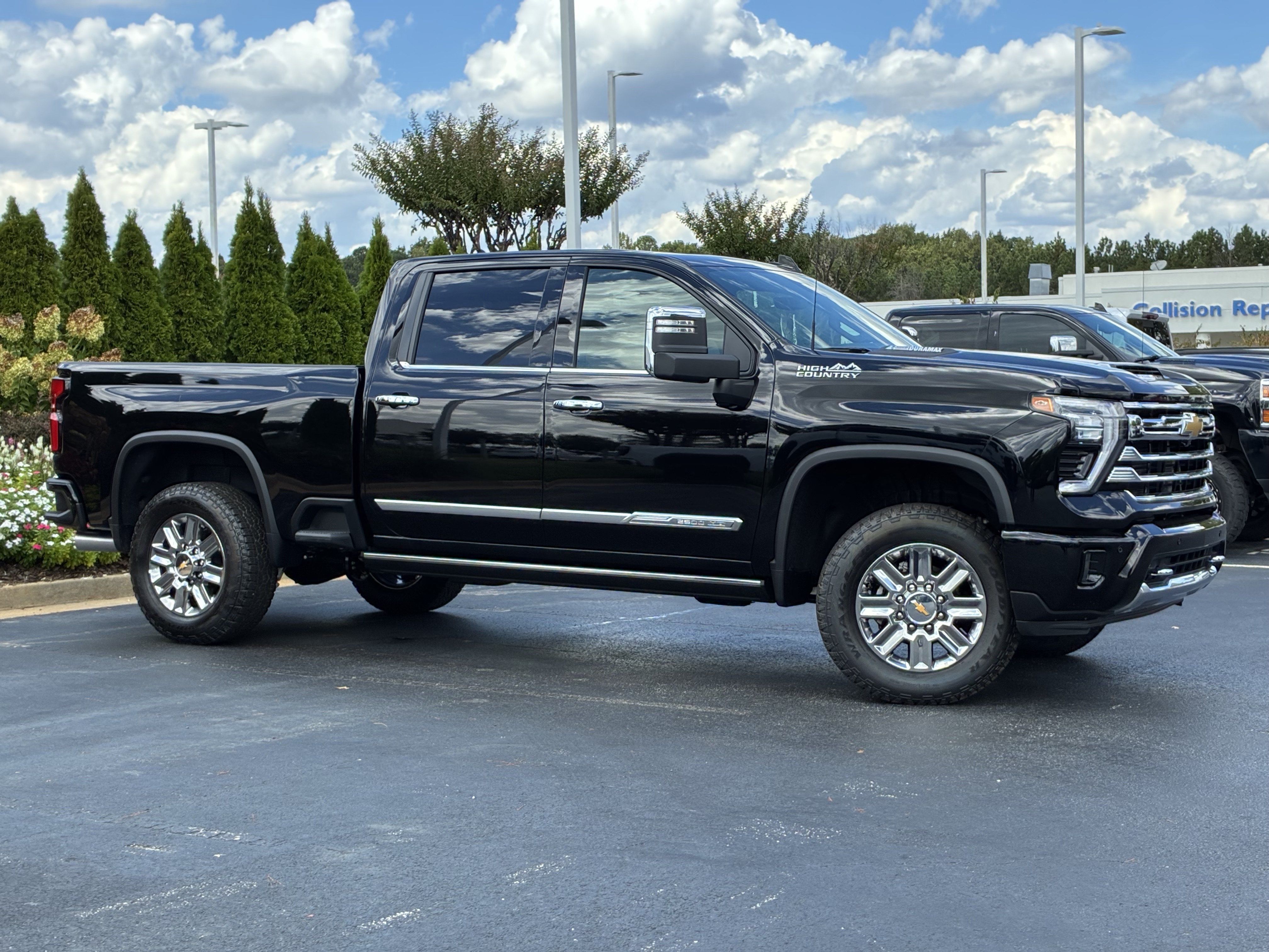 New 2026 Chevrolet Silverado 2500 High Country w/ Technology Package AWD/4WD image 5