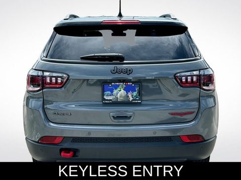 Used 2024 Jeep Compass Trailhawk image 5