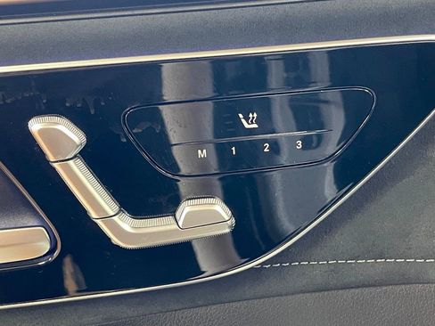 Used 2024 Mercedes-Benz EQE AMG 4MATIC SUV image 17