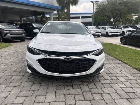 Used 2023 Chevrolet Malibu RS FWD image 19