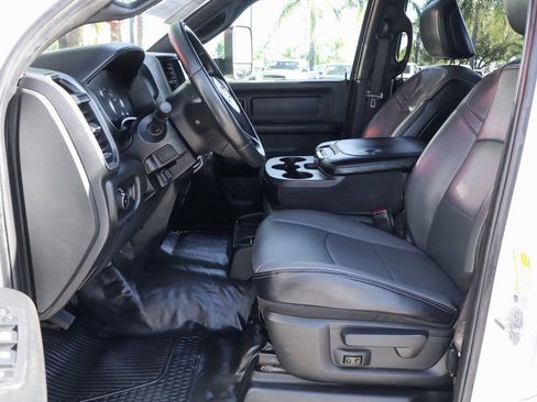 Used 2022 RAM 2500 Tradesman w/ Protection Group image 17