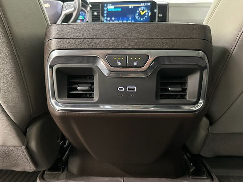 Certified 2024 Chevrolet Silverado 1500 LTZ w/ Technology Package image 35