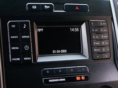 Used 2017 Ford F550 4x4 Crew Cab Super Duty image 28