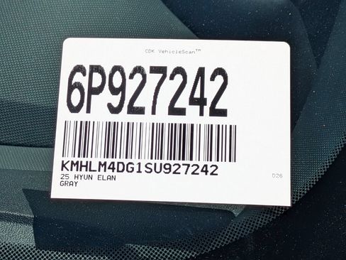 Used 2025 Hyundai Elantra Sport FWD image 32