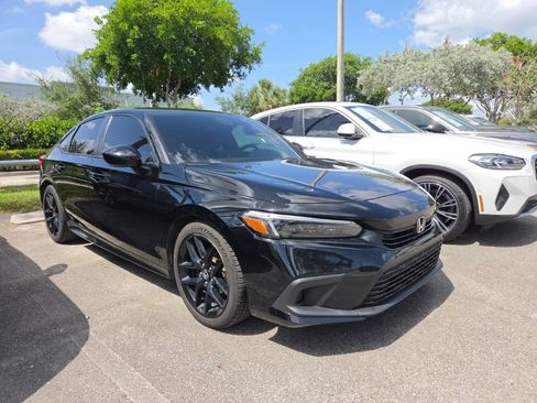 Used 2022 Honda Civic Sport image 1