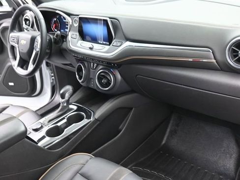 Used 2020 Chevrolet Blazer Premier image 28