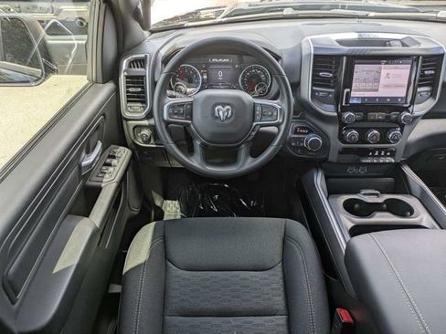 New 2026 RAM 1500 Express AWD/4WD image 15
