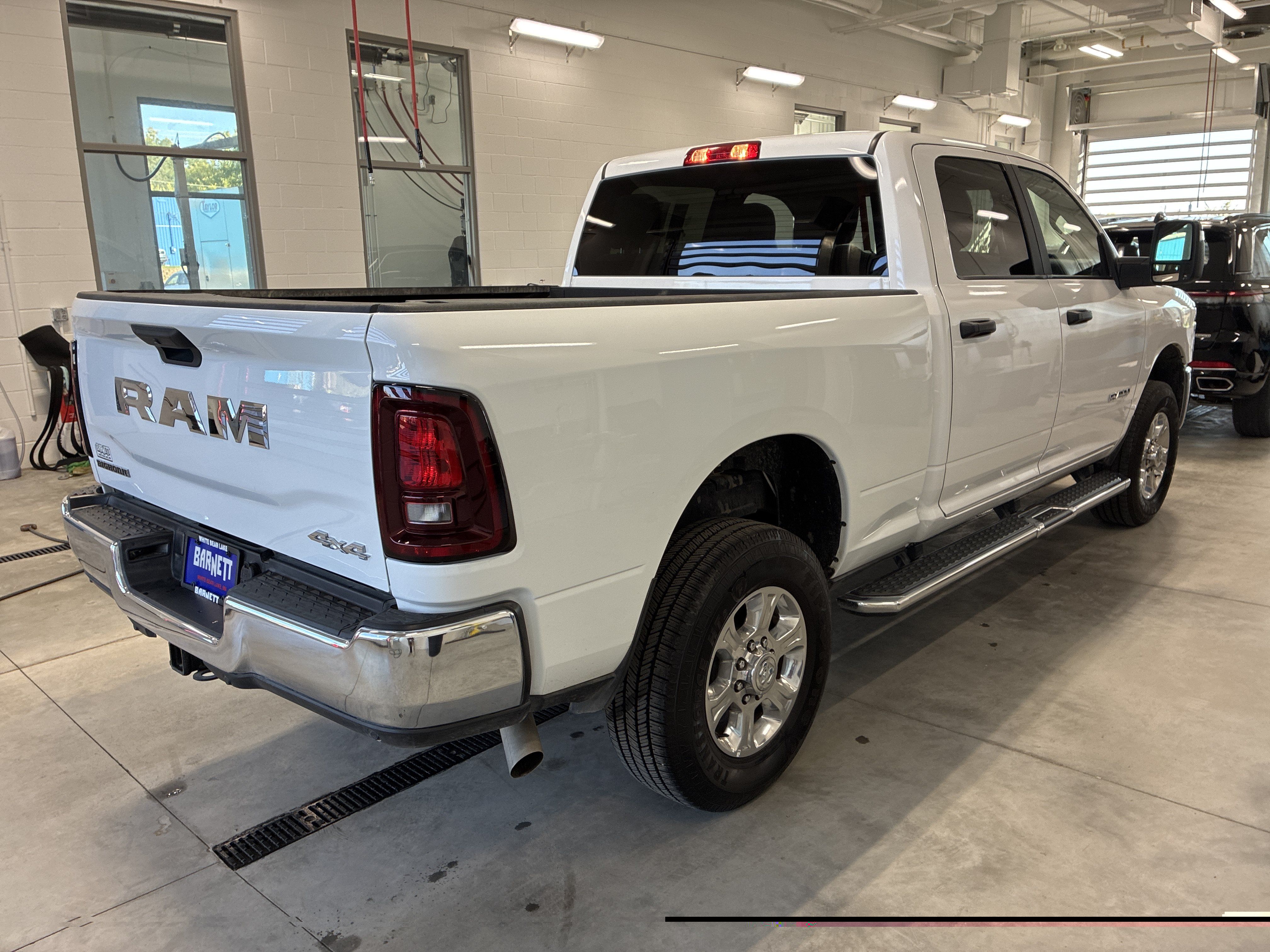 Certified 2025 RAM 2500 Big Horn AWD/4WD image 5