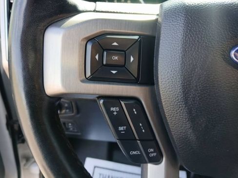 Used 2019 Ford F150 Platinum w/ Equipment Group 701A Luxury AWD/4WD image 20