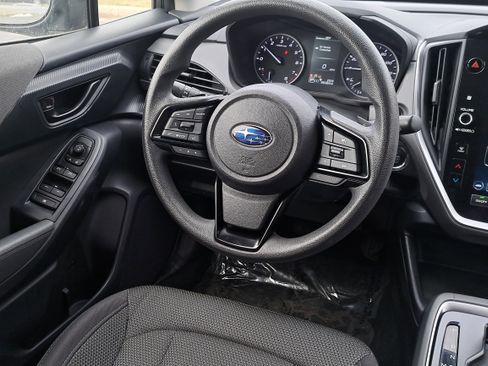 Used 2024 Subaru Crosstrek 2.0i Premium image 11