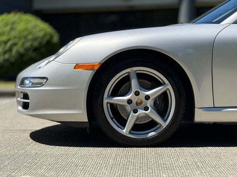 Used 2006 Porsche 911 Carrera RWD image 11