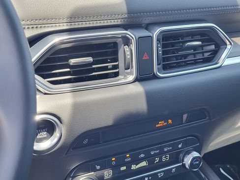 Used 2025 MAZDA CX-5 Signature image 21