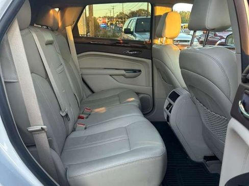 Used 2015 Cadillac SRX Luxury w/ Driver Awareness Package image 19