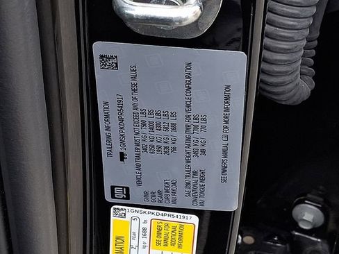 Used 2023 Chevrolet Tahoe Z71 w/ Luxury Package image 21