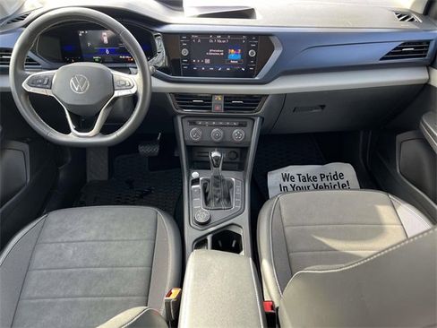 Certified 2022 Volkswagen Taos SE w/ IQ.Drive SE Package image 12