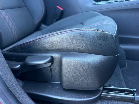 Used 2024 Chevrolet Equinox RS image 22