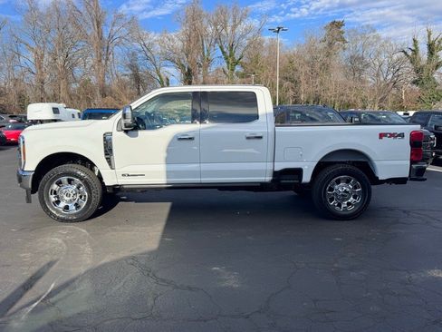 New 2026 Ford F350 Lariat w/ Lariat Ultimate Package image 3