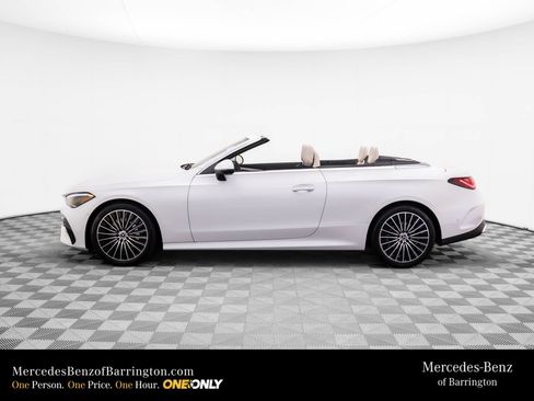 New 2026 Mercedes-Benz CLE 300 4MATIC Cabriolet image 2