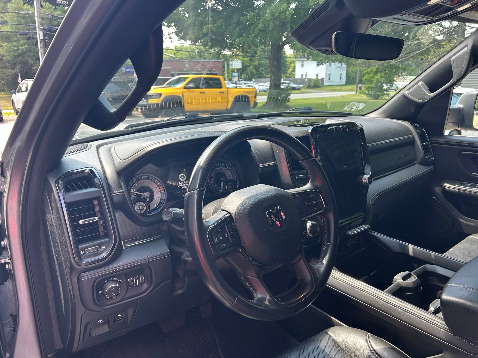 Used 2022 RAM 1500 Limited w/ Bed Utility Group AWD/4WD image 12