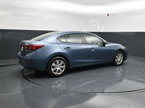 Used 2016 MAZDA MAZDA3 i Sport FWD image 9