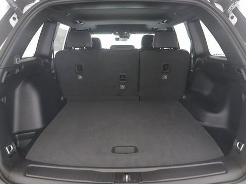 New 2026 Jeep Grand Cherokee Altitude AWD/4WD image 29