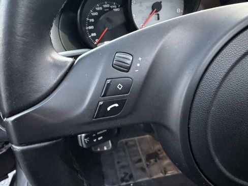 Used 2014 Porsche Boxster S image 19