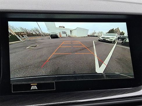 Used 2023 Buick Envision Essence image 17