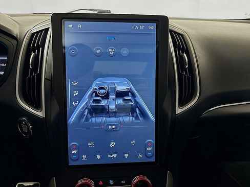 Used 2024 Ford Edge ST-Line image 17