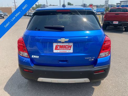 Used 2016 Chevrolet Trax LT w/ LT Convenience Package AWD/4WD image 4