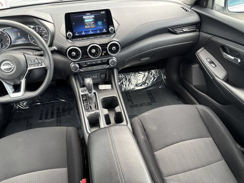 Used 2024 Nissan Sentra SV FWD image 22