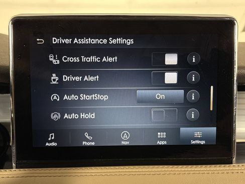 Used 2021 Lincoln Corsair FWD w/ Premium Package image 35