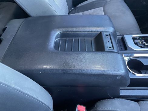 Used 2014 Toyota Tundra SR5 image 30