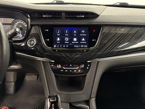 Used 2024 Cadillac XT6 Premium Luxury AWD/4WD image 22