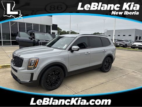 Used 2022 Kia Telluride SX w/ SX Prestige Package AWD/4WD image 1