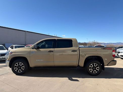 Used 2018 Toyota Tundra SR5 w/ TRD Off Road Package image 7