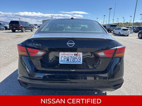 Certified 2025 Nissan Altima 2.5 SV FWD image 10