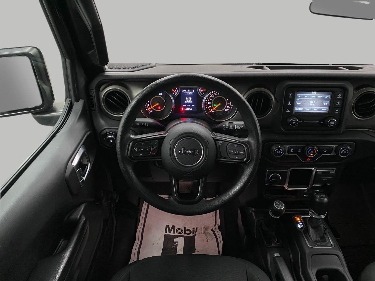 Used 2018 Jeep Wrangler Unlimited Sport AWD/4WD image 14
