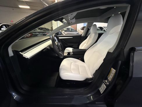 Used 2023 Tesla Model 3 Standard Range RWD image 19