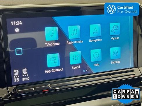 Used 2025 Volkswagen Atlas Cross Sport SEL image 16