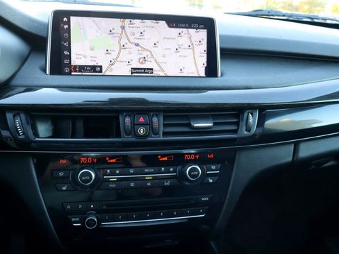 Used 2018 BMW X5 xDrive35i w/ M Sport Package image 32