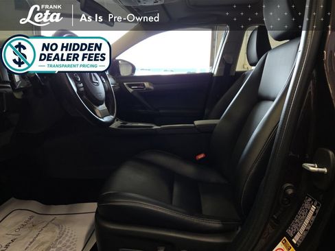 Used 2015 Lexus CT 200h w/ Seat Comfort Package FWD image 13