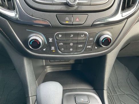 Certified 2023 Chevrolet Equinox RS image 15